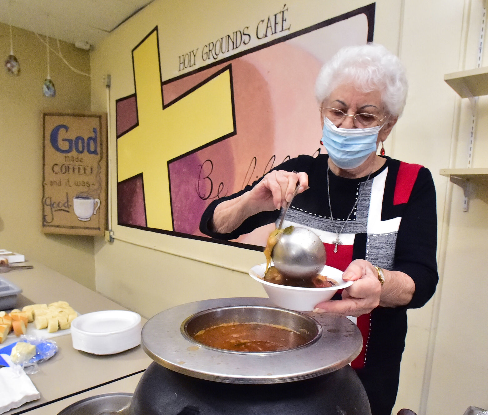 Soup kitchen dominant.jpg